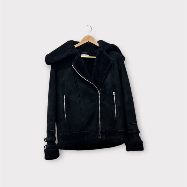 까르벵 Carven 양가죽 블랙 무스탕 S 36사이즈