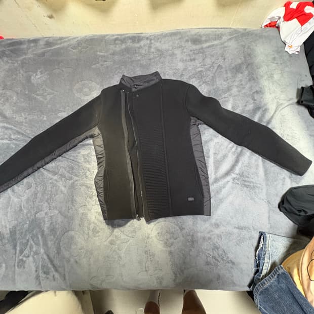 아르마니 익스체인지 니트 집업