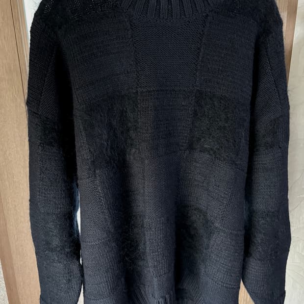 cos 모헤어 체크 니트