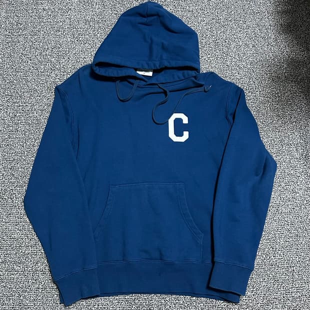 (XL) 커버낫 C 로고 후드티