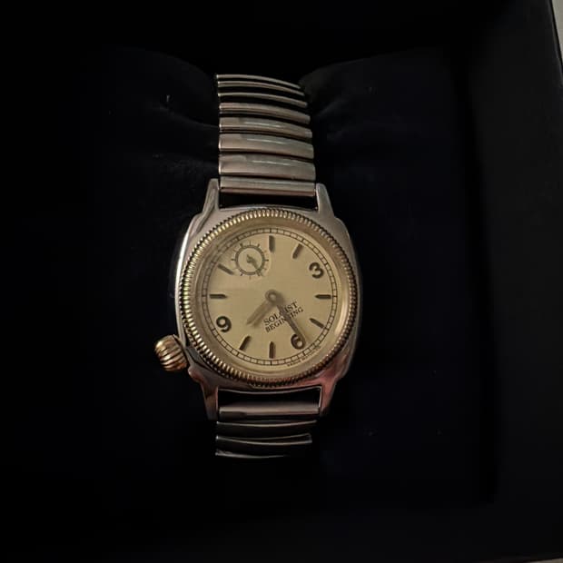 더솔로이스트 시계 베이지 32mm