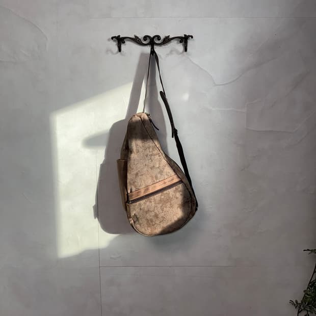 Ash brown tie dye water drop body bag