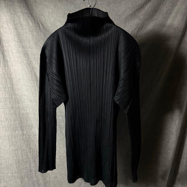PLEATS PLEASE ISSEY MIYAKE High Neck Top