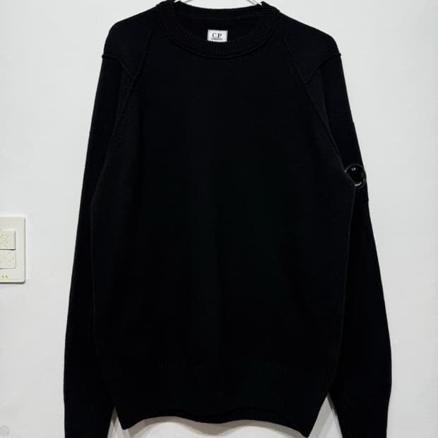 씨피컴퍼니 렌즈 와펜 크루넥 울 니트 스웨터 52사이즈