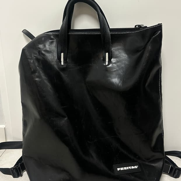 (극희귀)프라이탁 올블랙 페테 쇼퍼백 토트백 백팩 가방 F201 PETE