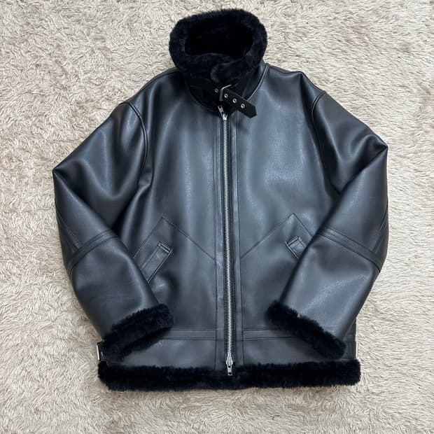 도프제이슨 블랙 무스탕 자켓