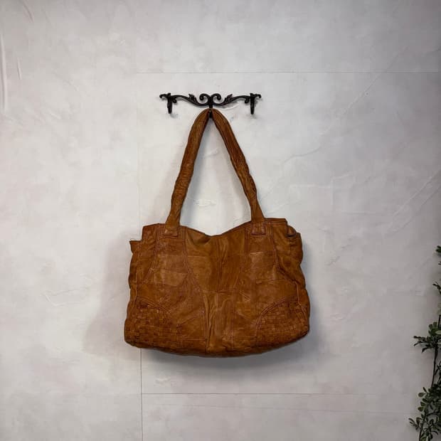 Camel brown woven leather patchwork 토트백