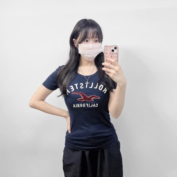 홀리스터 아치 로고 반팔 티셔츠 네이비