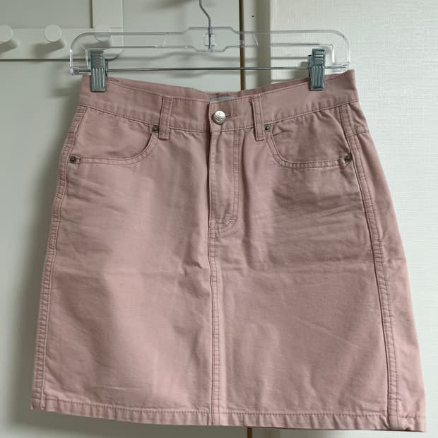 캘빈클라인 핑크 치마