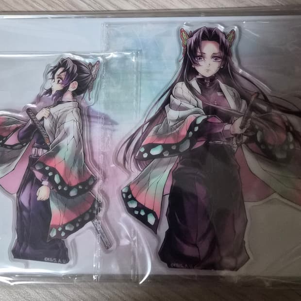 (미개봉)귀멸의 칼날 웹샵쿠지 C106 시노부,카나에 c상 아크릴 팝니