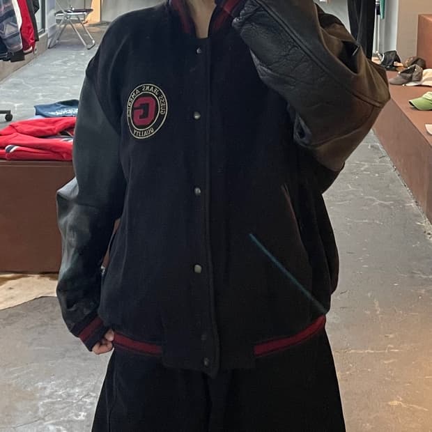 게스 암레더 1955 투어 바시티자켓 H2234