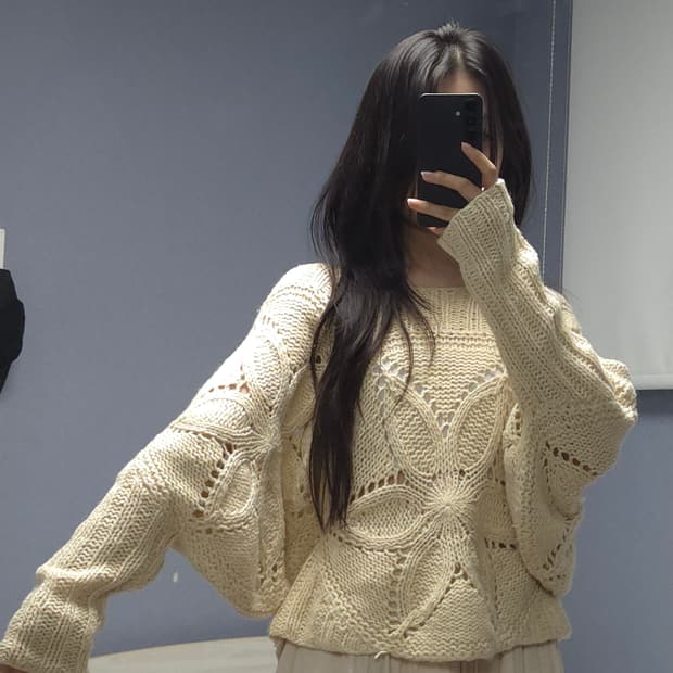 빈티지 크로쉐 니트 모리걸