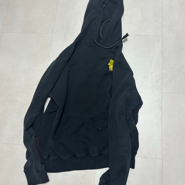 오프화이트 후드티