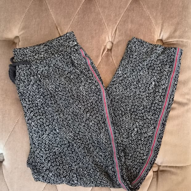 앤쓰로폴로지 여성 밴딩플로럴팬츠 XS사이즈