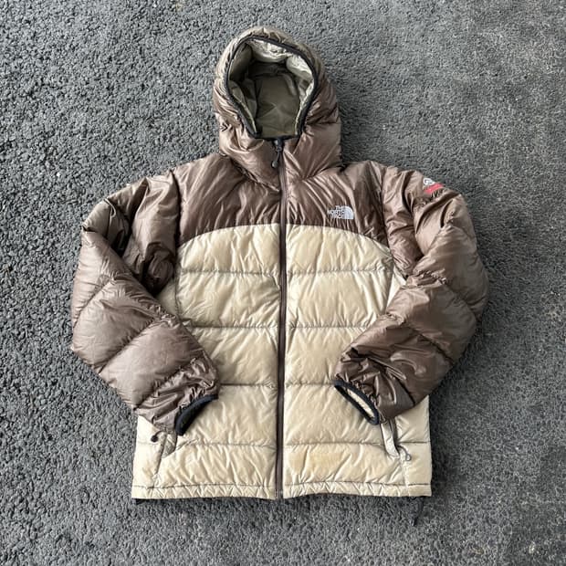 노스페이스 아콘카구아 구합니다