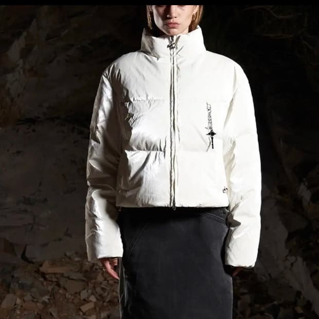 yeel leey 글로시 패디드 자켓 패딩+키링