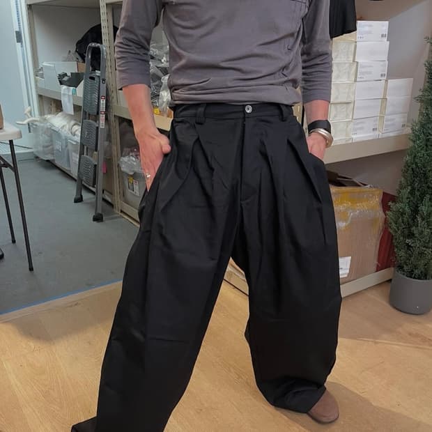 yuremane Yur-e-mon 치노 팬츠