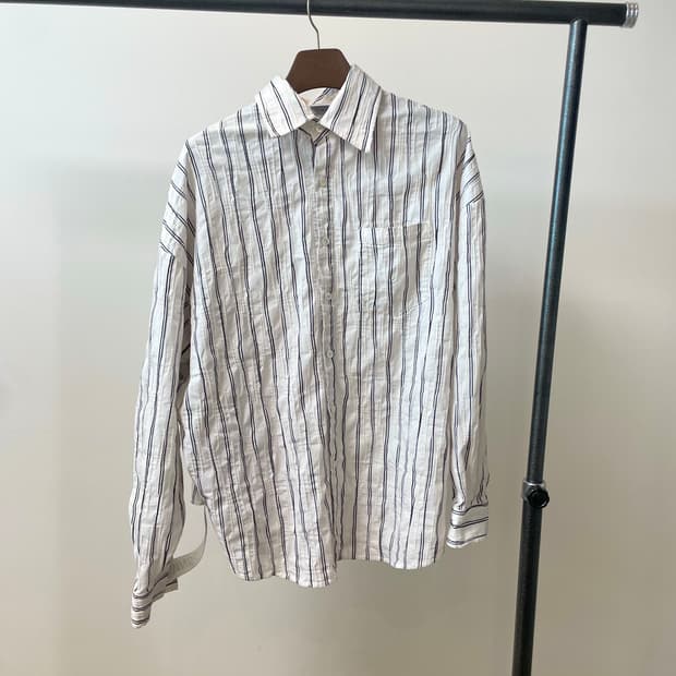 (1) CSC (Draped strap shirt) 스트라이프 핀턱 셔츠