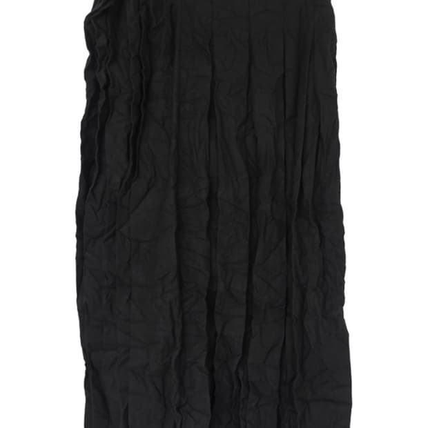 Paper Wool Offbeat Pleats Skirt - Black