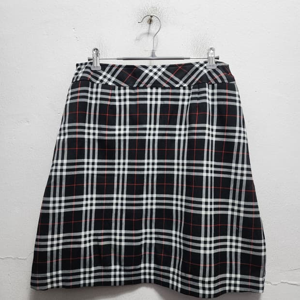 버버리 블루라벨 체크패턴 스커트 