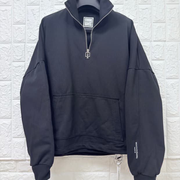 (새상품급)우영미 하프집업 스웨맨투맨 (6장일괄 구매시 이상품 드립니다