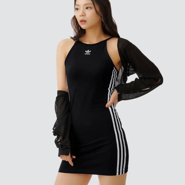아디다스 클래식 타이트 써머 드레스