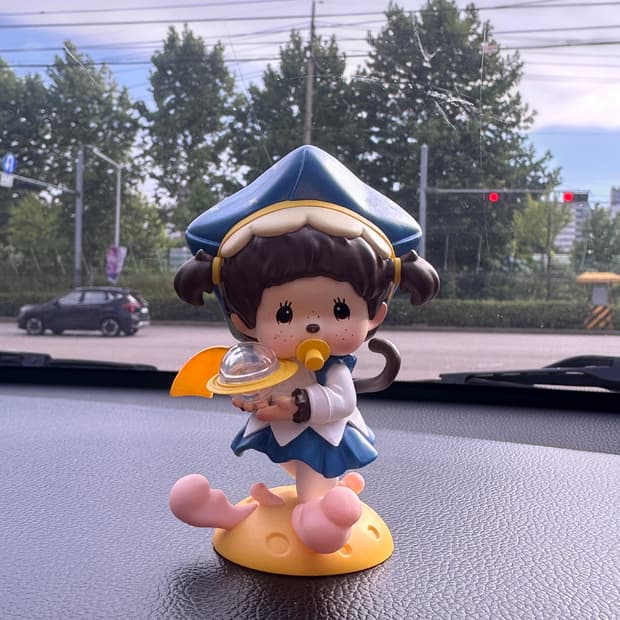 몬치치 피규어