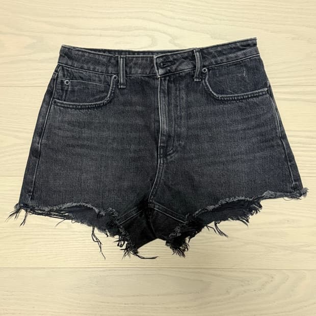 알렉산더왕 바이트 데님 쇼츠 27