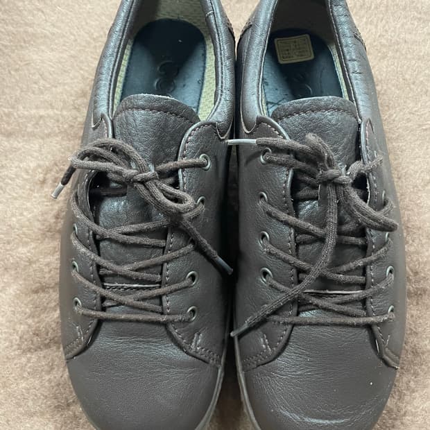 ecco 스니커즈 (230)