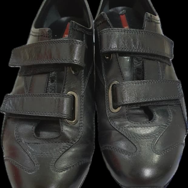 프라다 스포츠 벨크로 스니커즈