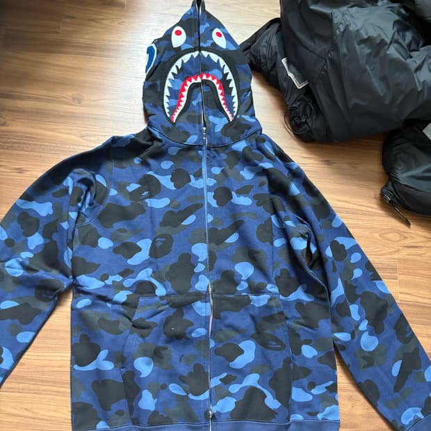 베이프 샤크후드 청계 새상품