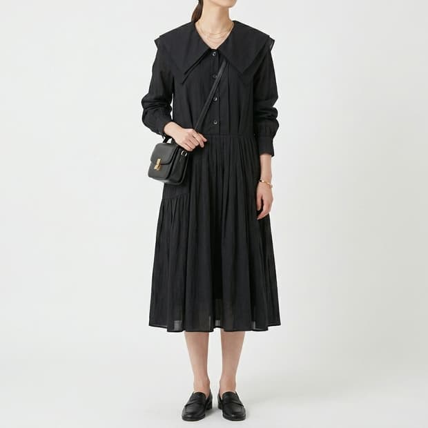 ​[한섬 SJSJ] 빅 카라 셔링 셔츠 롱 원피스 (블랙/76)