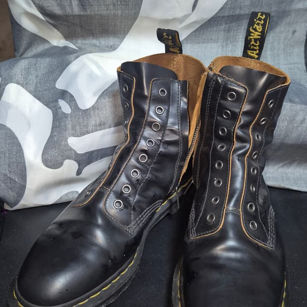 닥터마틴 1460LL 280사이즈
