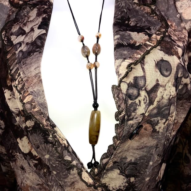 gemstone oriental necklace