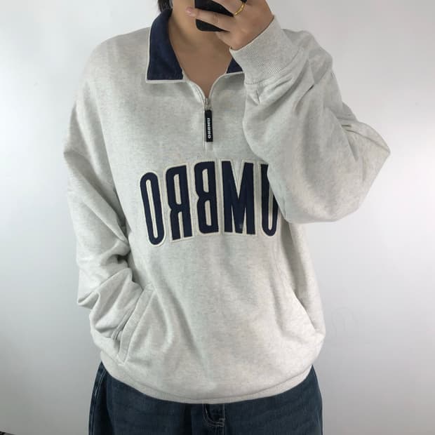 [XL] 엄브로 그레이 반집업 맨투맨