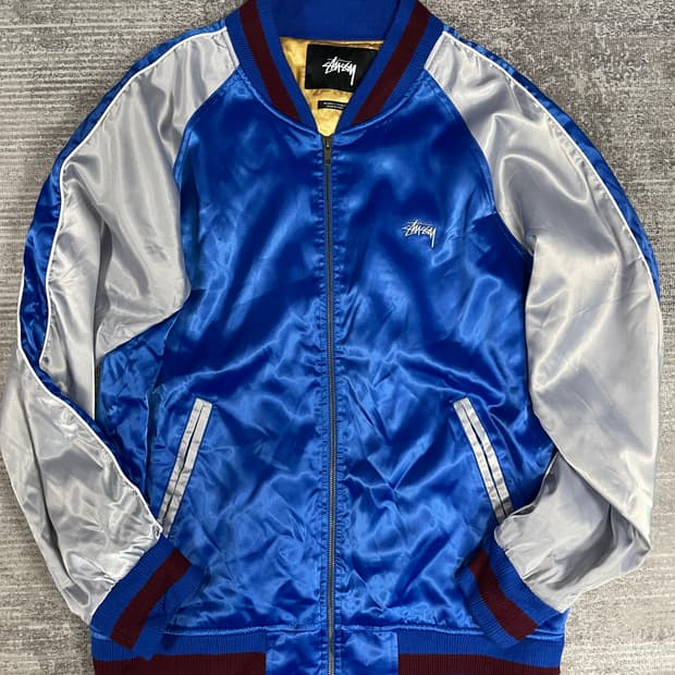 Stussy  월드투어35주년 스카쟌