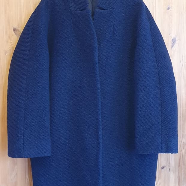 66.COS 부클 울 코트