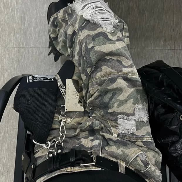 카모 데미지 와이드 팬츠