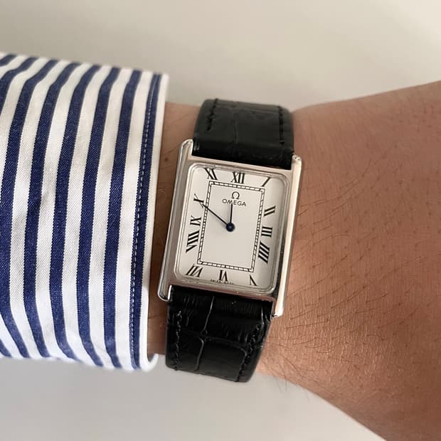 오메가 탱크 쿼츠 빈티지 시계