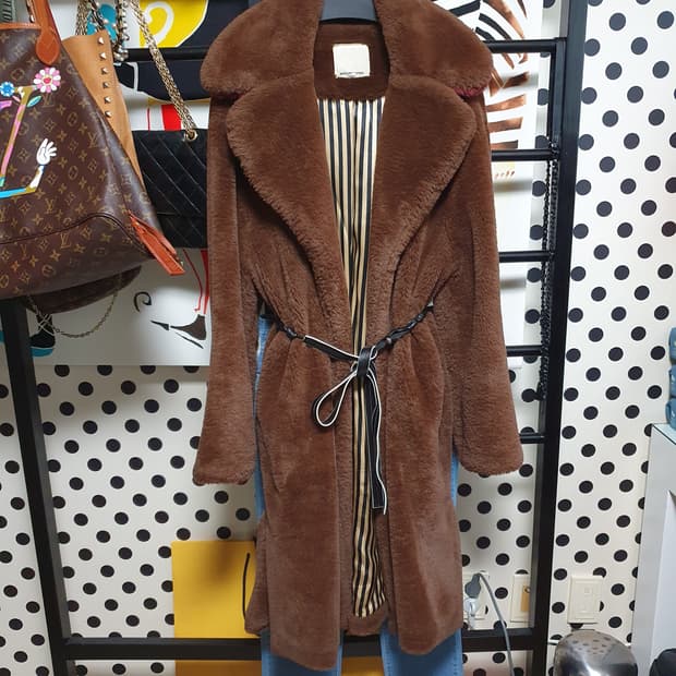 브라운 페이크 퍼  에코퍼  코트 free