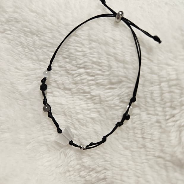 Adujustable butterfly bracelet