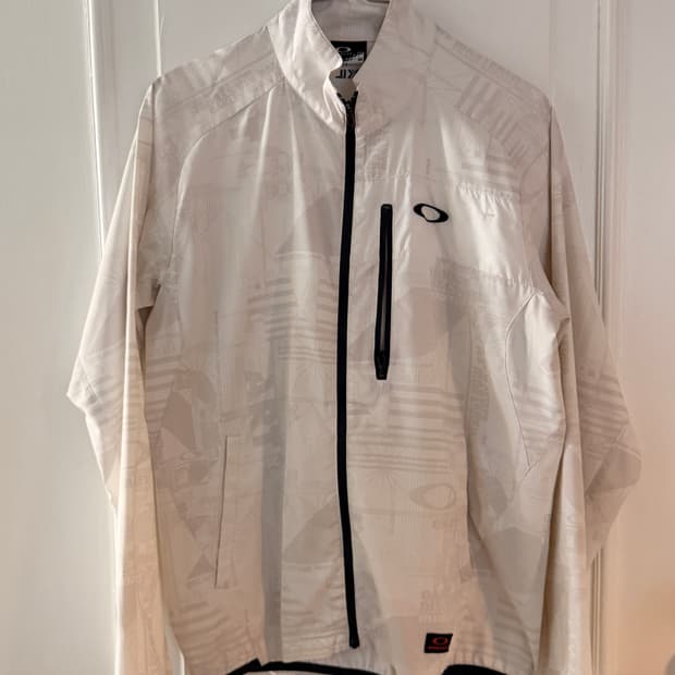 15FW Oakley Wind Jacket
