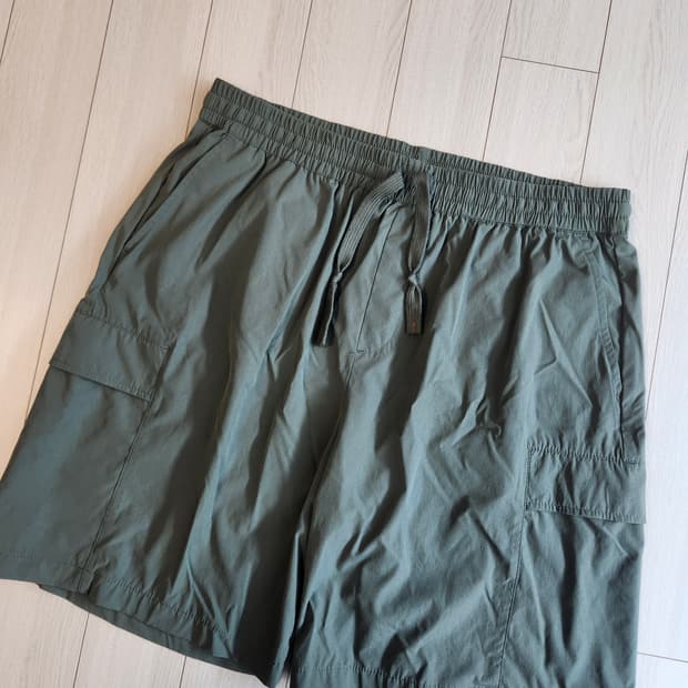 새상품급) Feltics 나일론 스판 냉감 카고 반바지 사이즈34 xxl