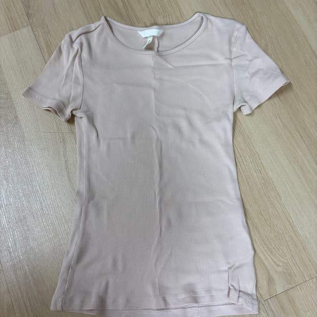 h&m 연핑크 기본 반팔