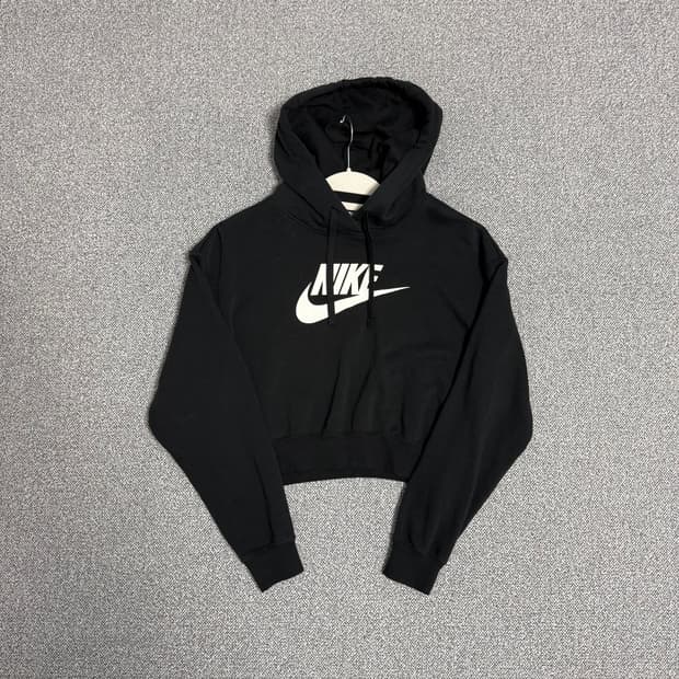 나이키 NSW 크롭 후드티 블랙 M 우먼스