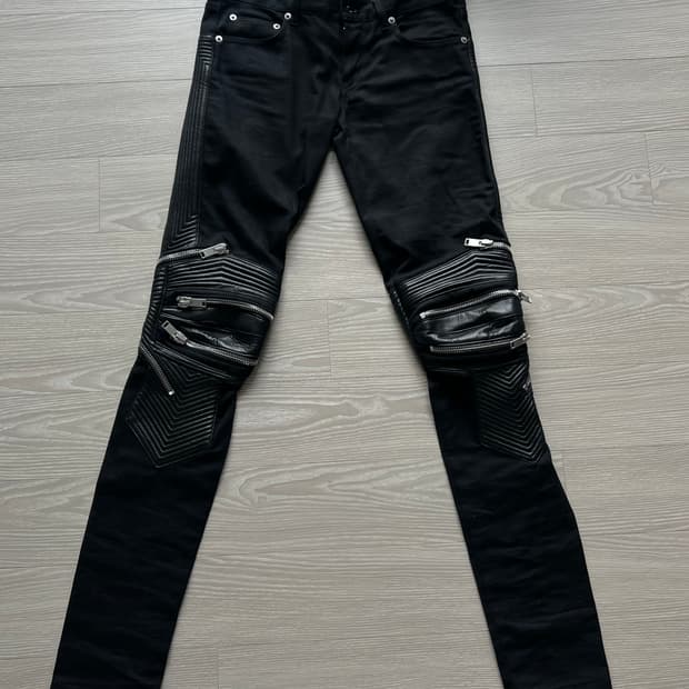 생로랑 13fw 레더패널진 D08 