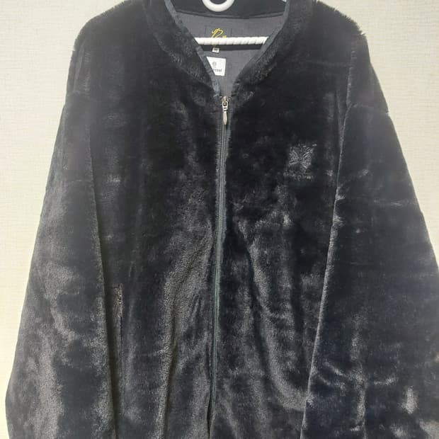 니들스 Charcoal 별주 퍼 파이핑 자켓