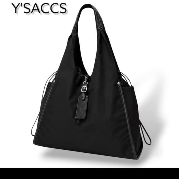 Y’saccs 도트 블랙 숄더백
