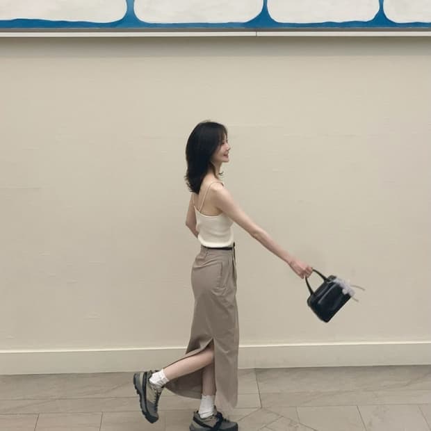 W245) 살로몬 X-Apl LTR 퓨터 빈티지 카키 (강민경 신발)