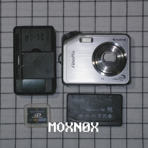 XD카드 2GB증정 후지필름 디카 FUJIFILM FINEPIX V10